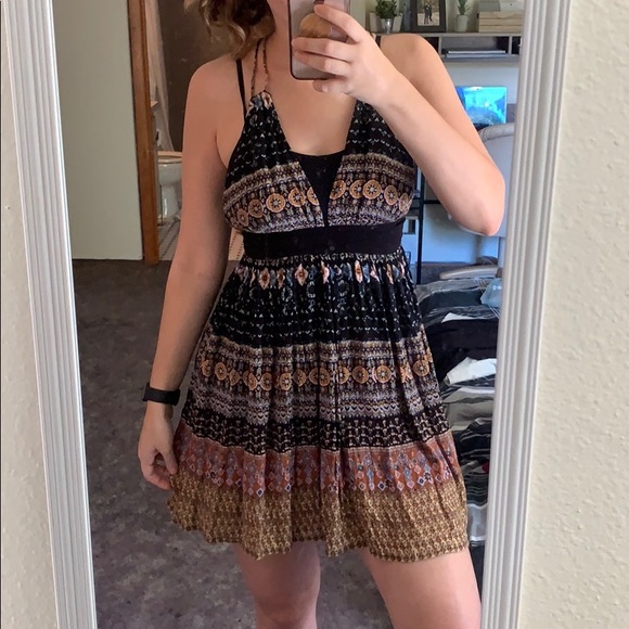 Dress - Picture 3 of 4